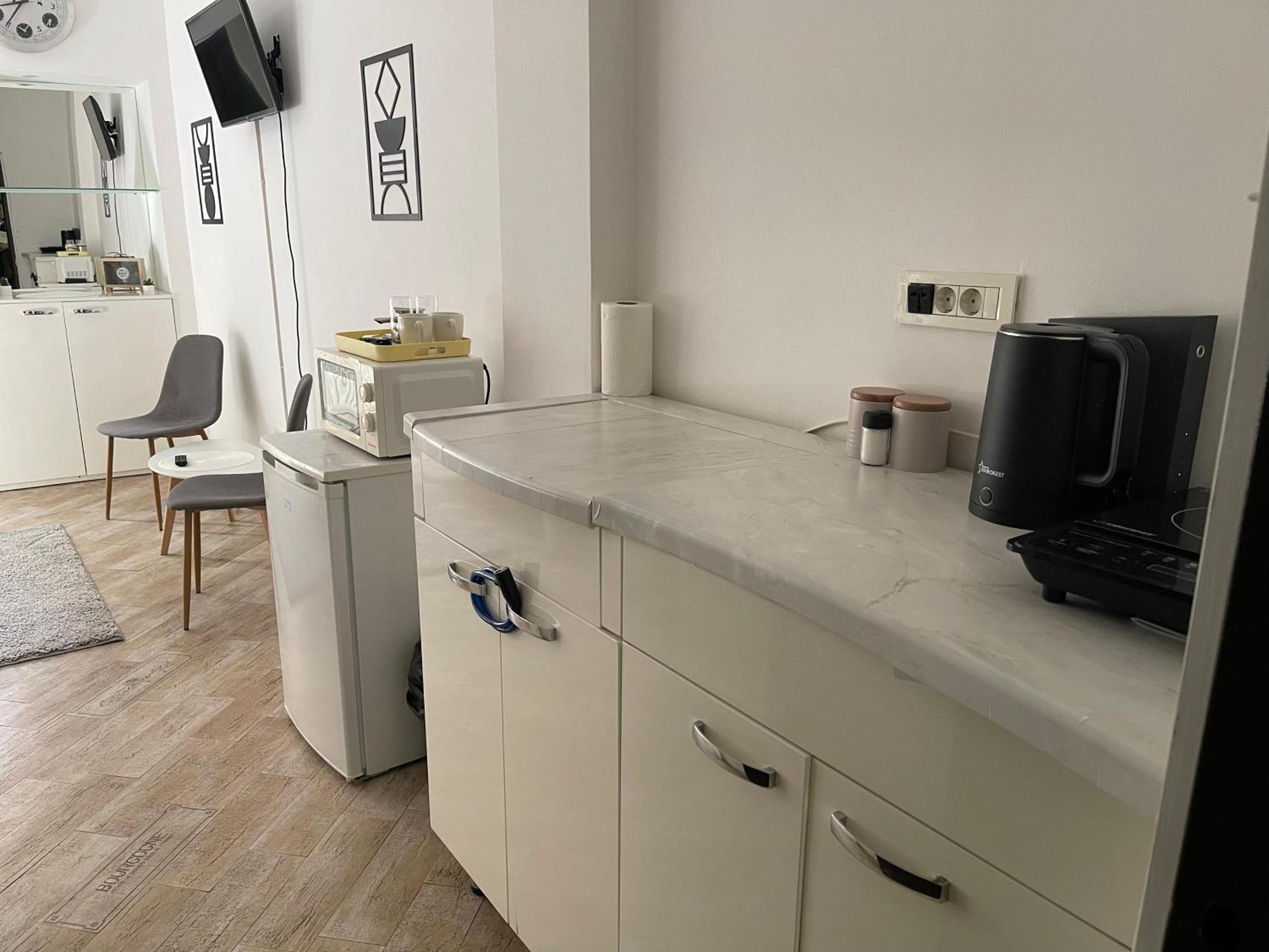 Cozy Studio Universitate Бухарест Екстер'єр фото